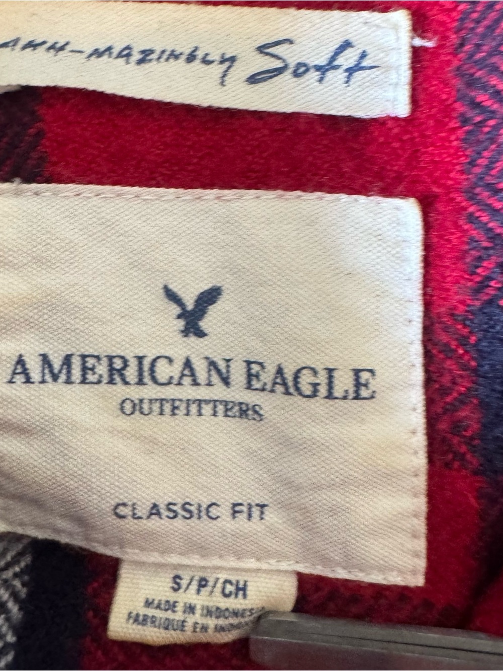 American Eagle Ahh-mazingly Soft Red & Blue Plaid Flannel Top Size Small - Picture 5 of 7